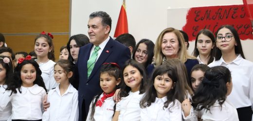 ARDAHAN BELEDİYESİ NURİ VATAN KÜLTÜR MERKEZİ’NDEN 29 EKİM ÖZEL GÖSTERİSİ