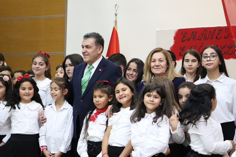 ARDAHAN BELEDİYESİ NURİ VATAN KÜLTÜR MERKEZİ’NDEN 29 EKİM ÖZEL GÖSTERİSİ