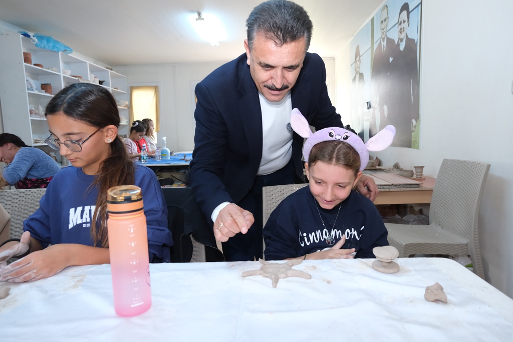 Dikili’de Ara Tatil Dolu Dolu Geçti