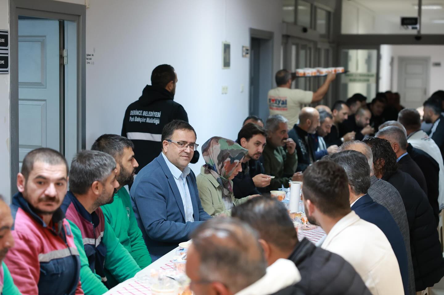 Başkan Gökçe, Güne Emekçilerle Başladı