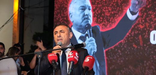 10 bini aşkın Adanalı Zeydan Karalar’ın serbest bırakılması çağrısında bulundu