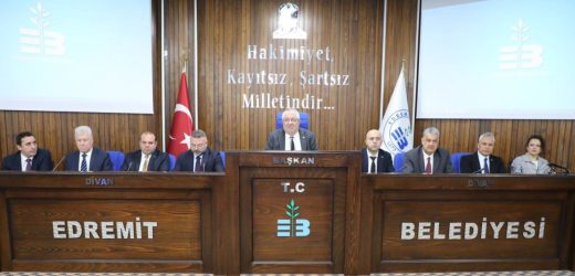 Edremit’te yılın ilk muhtarlar toplantısı yapıldı
