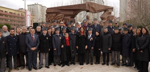 DENKTAŞ VE KÜÇÜK BEYLİKDÜZÜ’NDE ANILDI