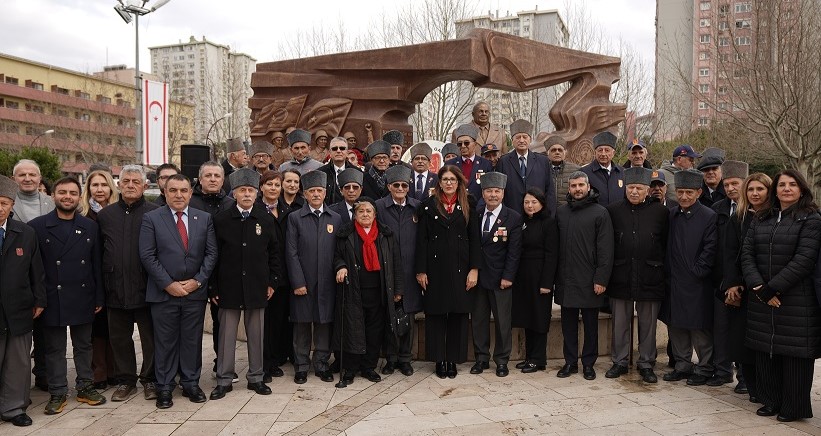 DENKTAŞ VE KÜÇÜK BEYLİKDÜZÜ’NDE ANILDI