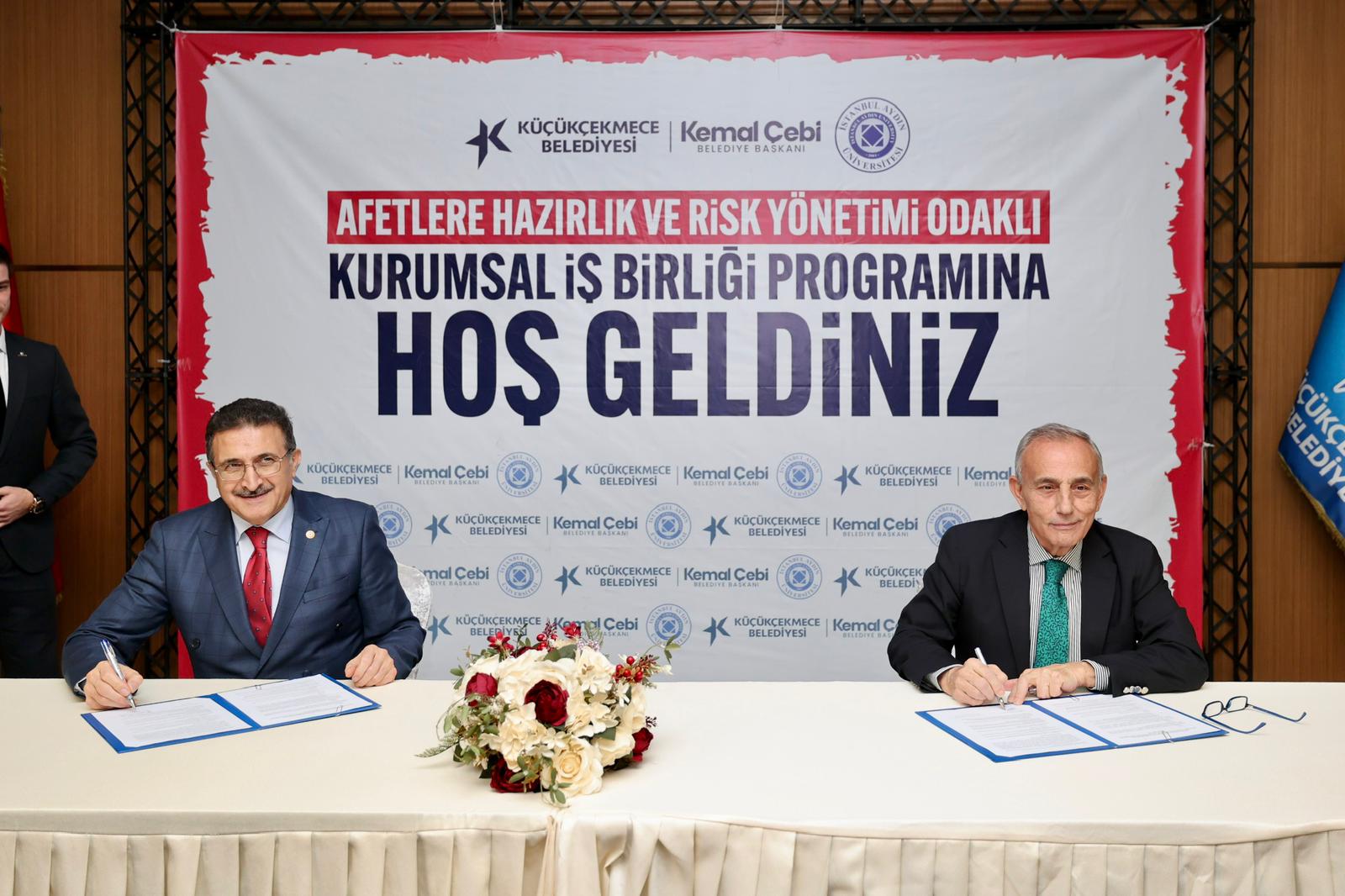 ‘AFETLERE HAZIRLIK VE RİSK YÖNETİMİ ODAKLI KURUMSAL İŞ BİRLİĞİ’ PROTOKOLÜ İMZALANDI