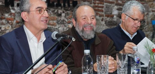 BAŞKAN ERGİN “YOL AYRIMINDA TÜRKİYE” SÖYLEŞİSİNE KATILDI