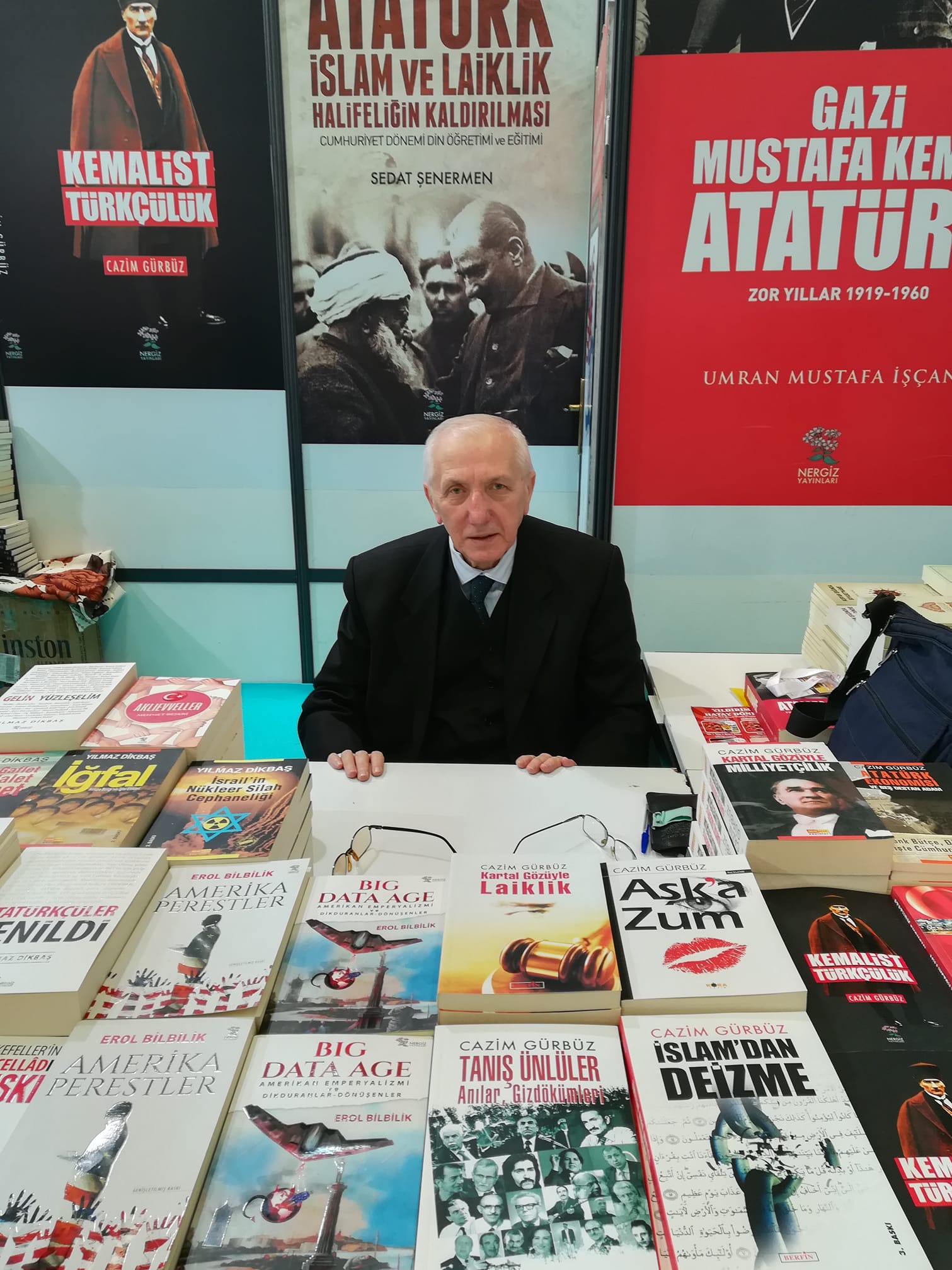 Usta Yazar. Cazim Gürbüz, Ebediyete Uğurlandı