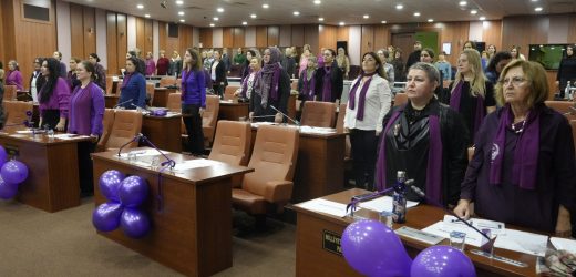KARTAL’DA KADINLAR YEREL YÖNETİMDE SÖZ SAHİBİ