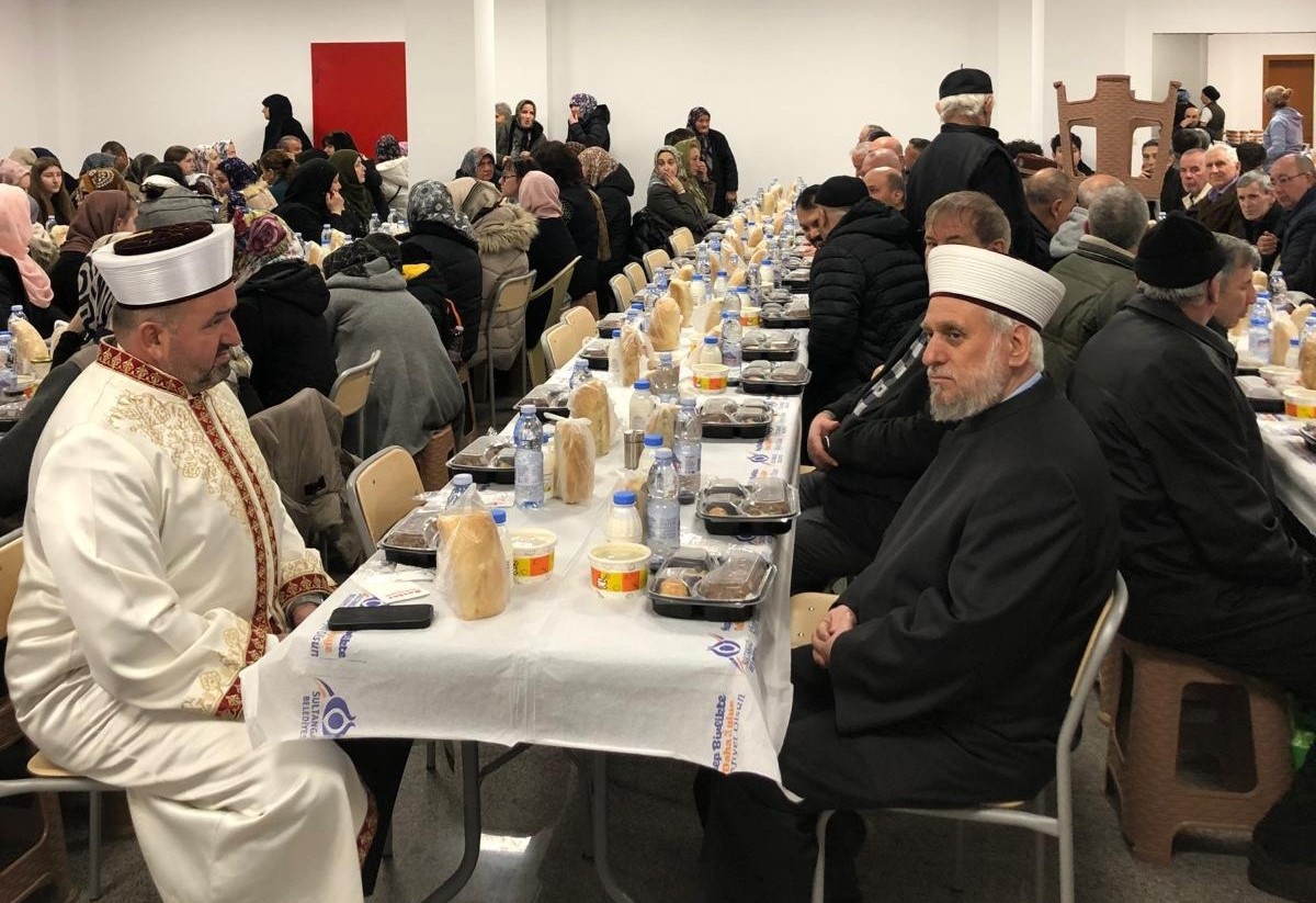 Balkanlarda İlk İftar Sofrası Kırcaali’de