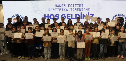 Makina Hangar’da Maker Eğitimi Gururu: Genç Yetenekler Sertifikalarına Kavuştu