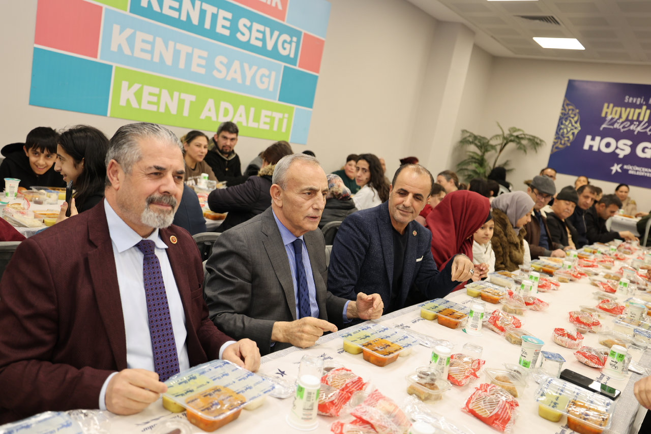 KÜÇÜKÇEKMECE’DE İFTAR SOFRALARINA VE RAMAZAN ETKİNLİKLERİNE YOĞUN İLGİ