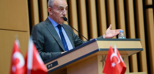 BELEDİYE MECLİSİ’NDE 2025 YILI FAALİYET RAPORU OY ÇOKLUĞUYLA KABUL EDİLDİ