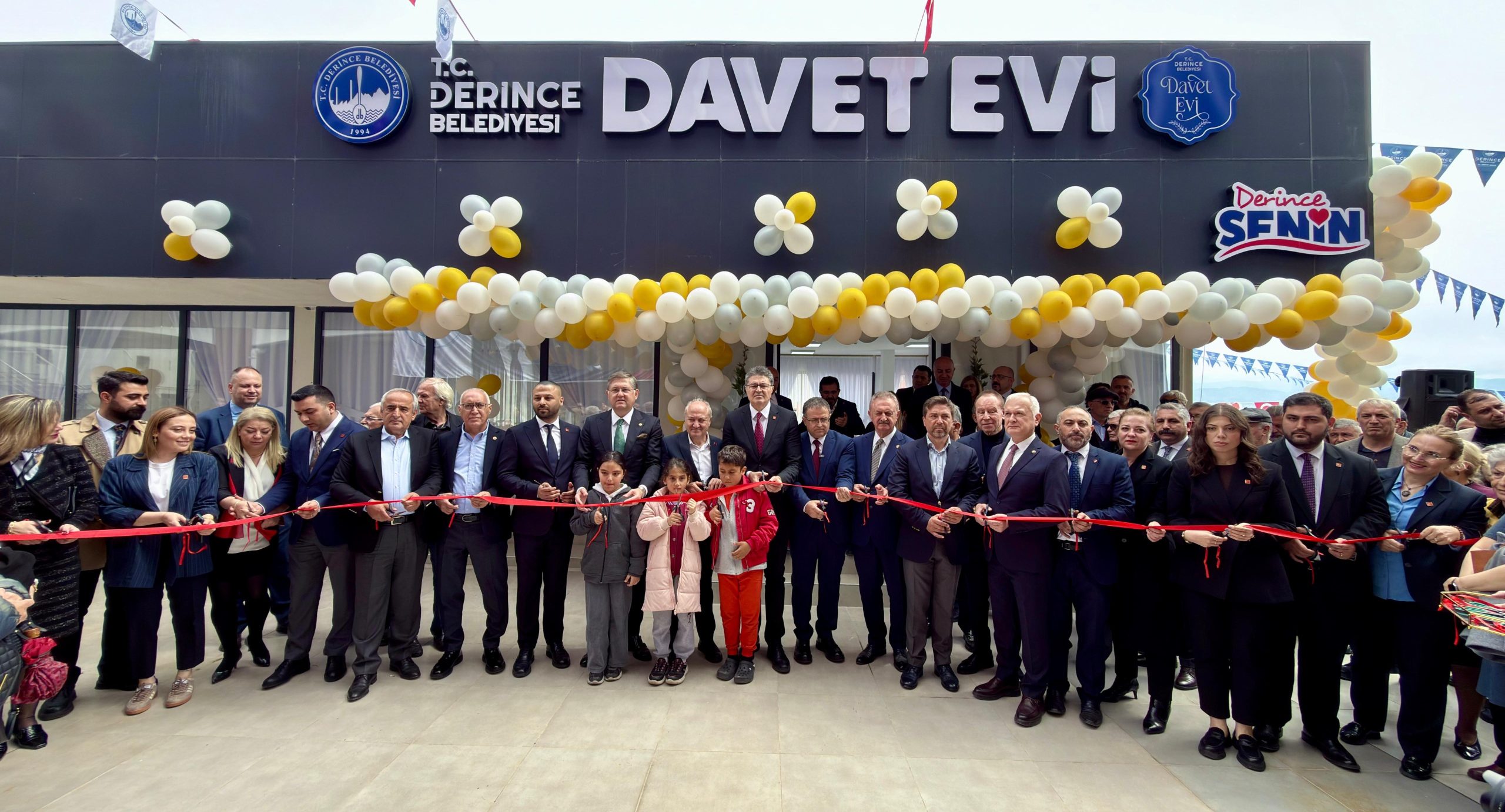 Başkan Gökçe’den Derince’ye İki Yeni Eser: Davet Evi ve Senin Kafen Genç Açıldı