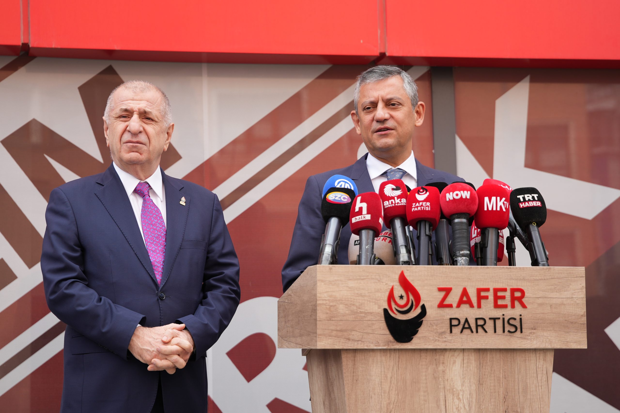 “BİZ BİR AN ÖNCE ARA SEÇİMİ DESTEKLİYORUZ”