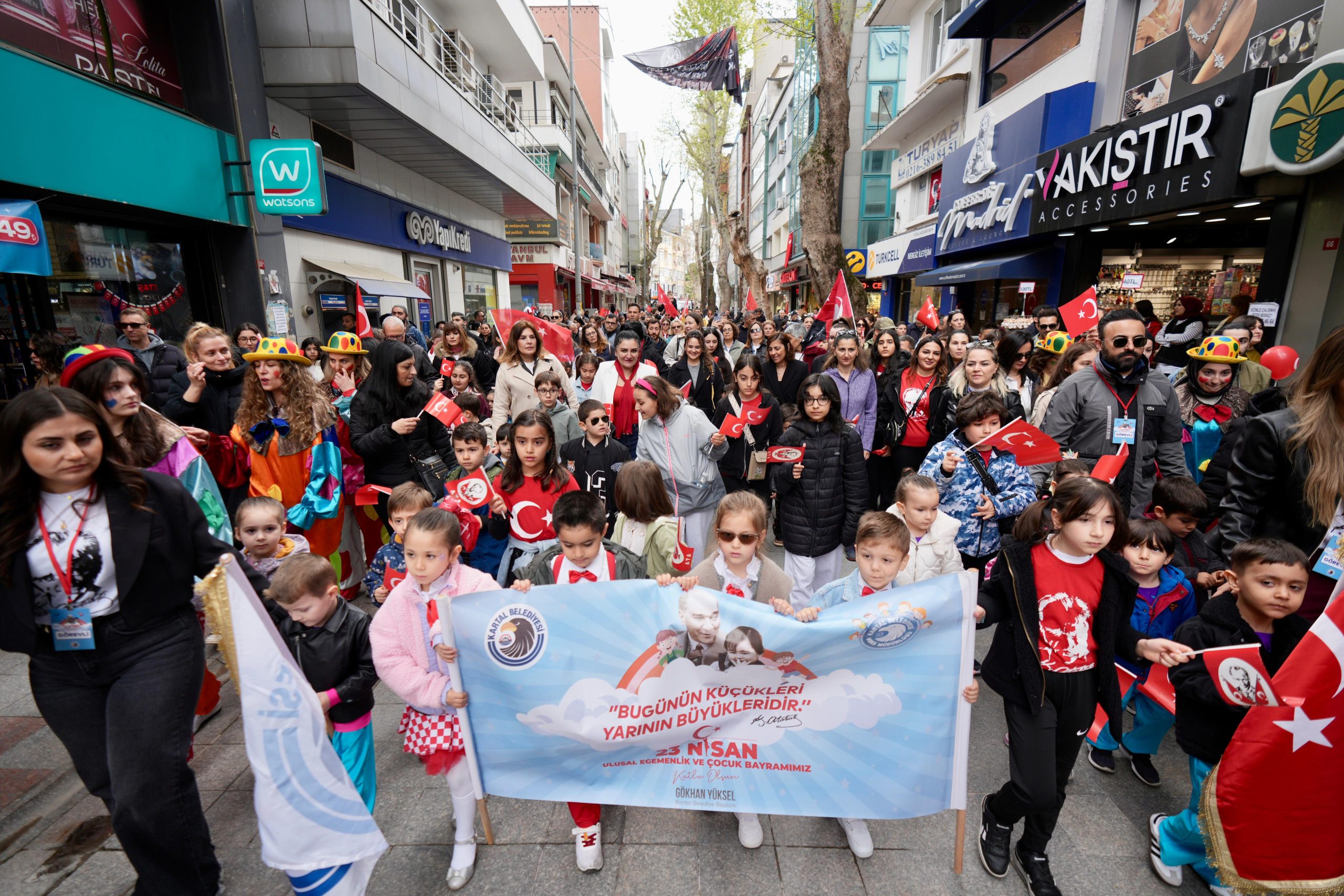 KARTAL’DA UNUTULMAZ 23 NİSAN COŞKUSU