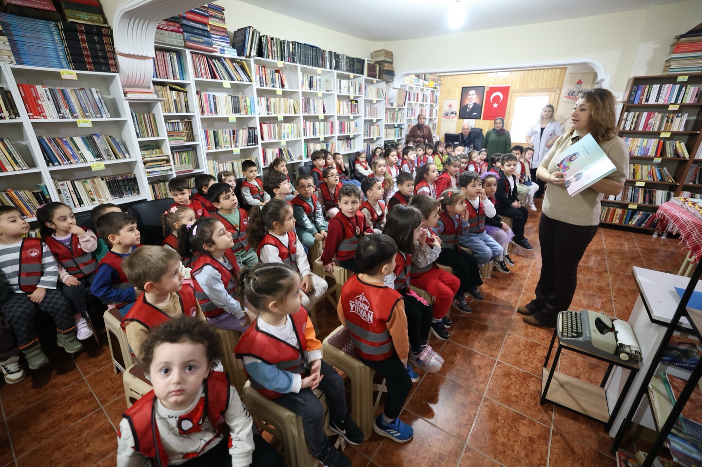 Senin Yuvan’da Kitap Sevgisi Erken Yaşta Başlıyor