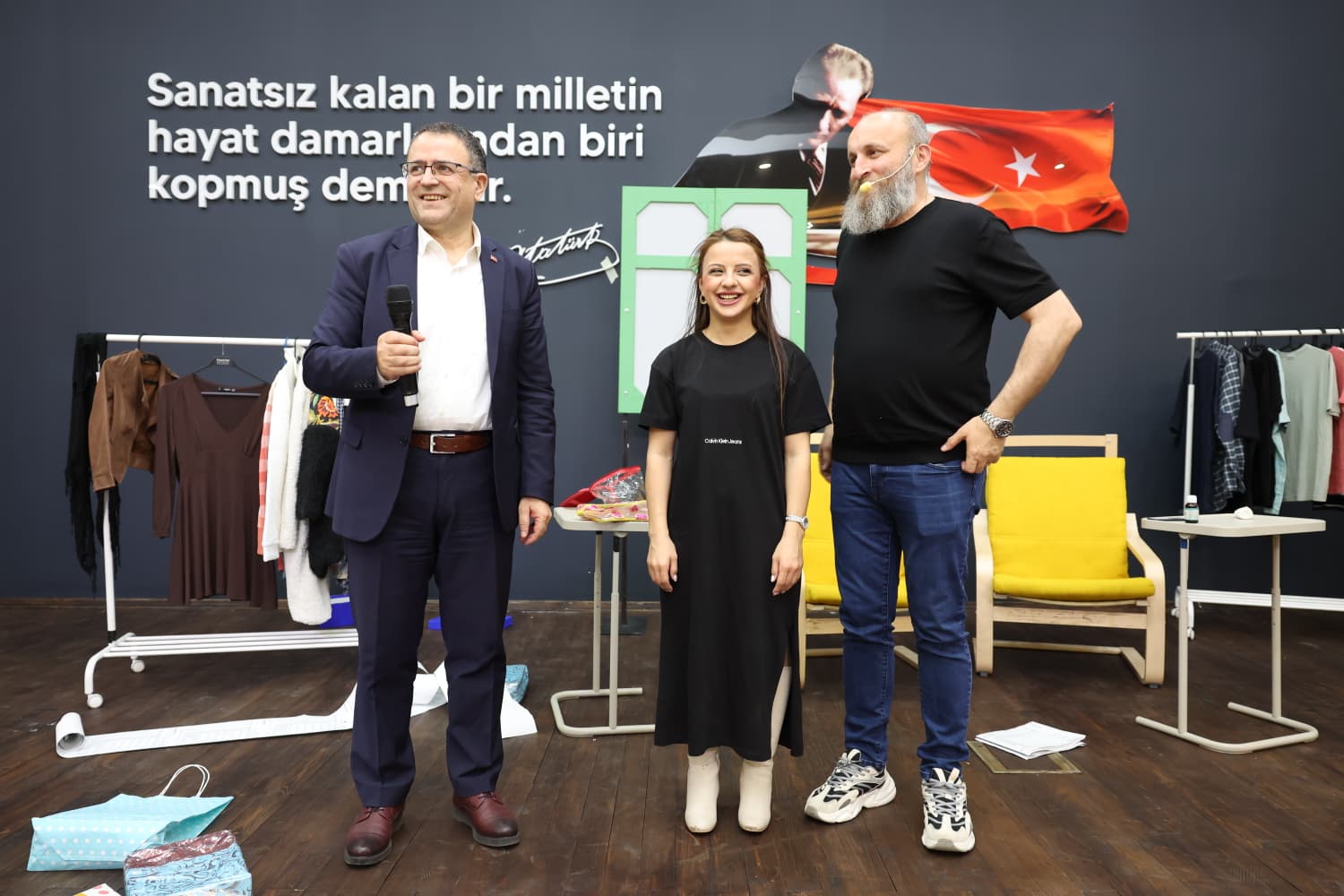 Kahkaha ve Sanat Aynı Sahnede Buluştu