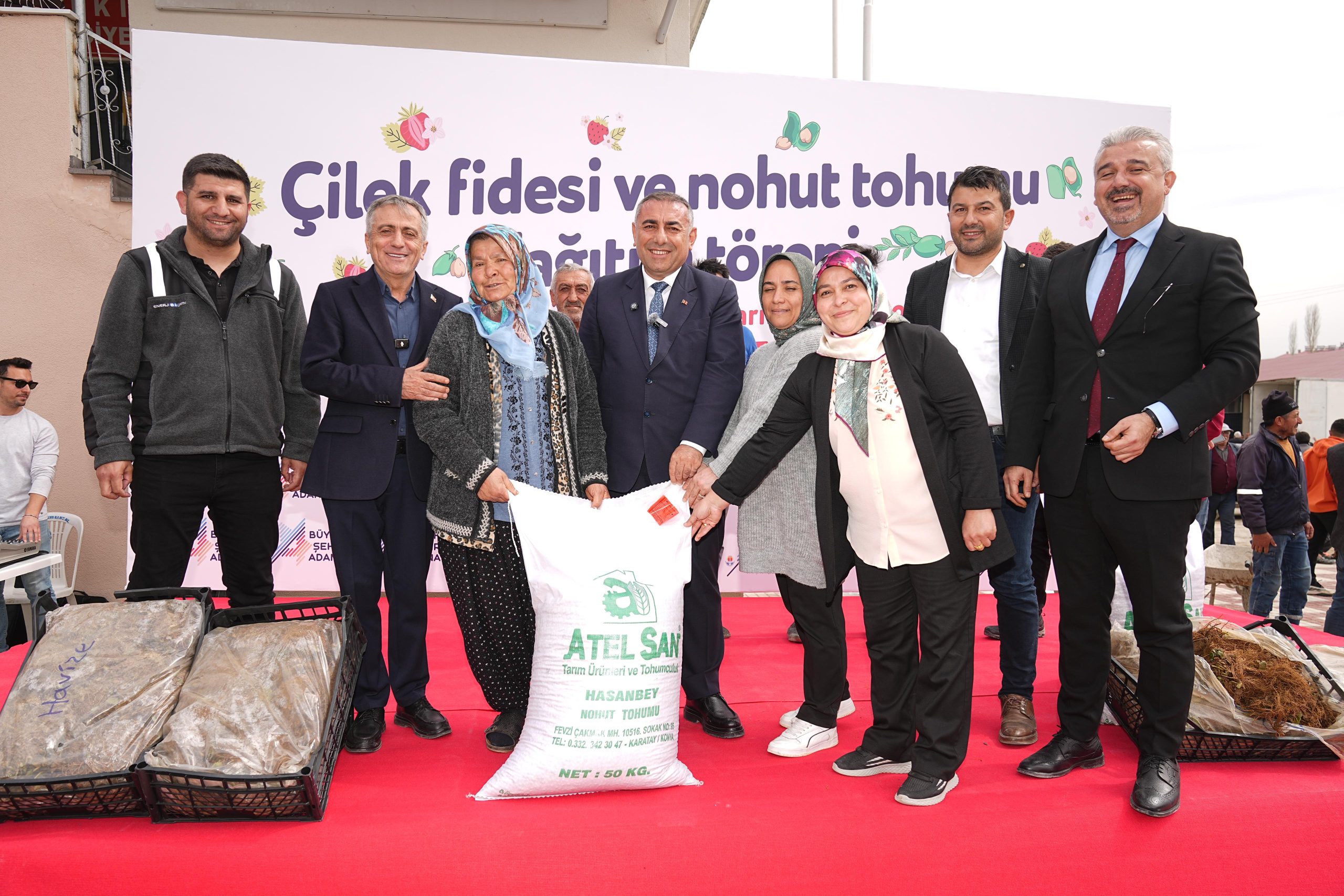 Adana Büyükşehir Belediyesi, üreticiye destek olmaya devam ediyor