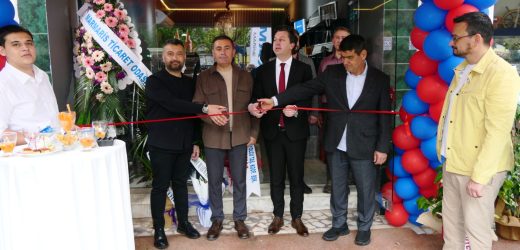 DENİZDEN KARAYA MUTFAK EKİPMALARI MAĞAZASI MAXINOX AÇILDI