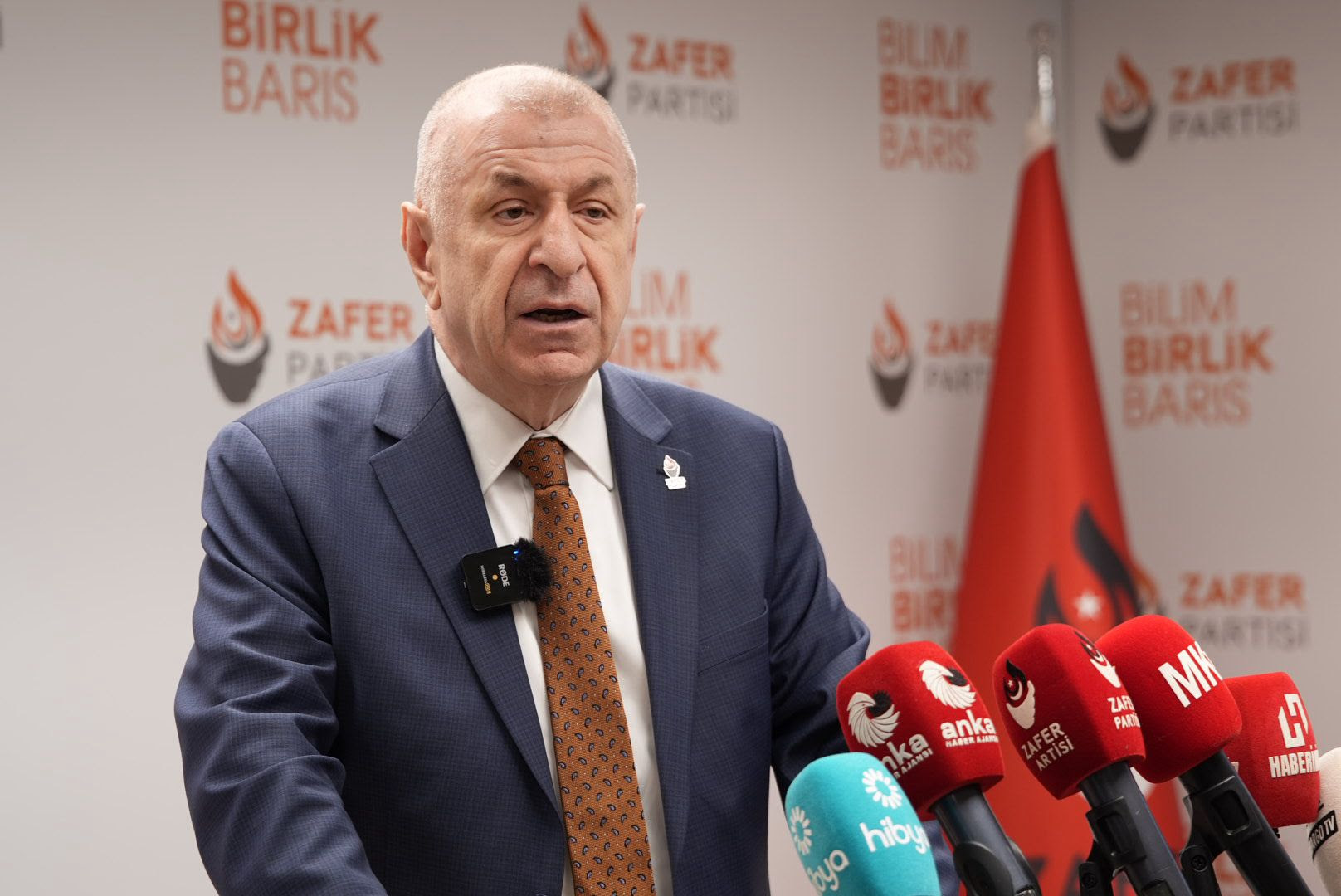 “EĞER BİR İKTİDAR SEÇİM SANDIĞINDAN KAÇIYORSA, BAŞARISIZ OLDUĞUNU KABUL EDİYOR DEMEKTİR”