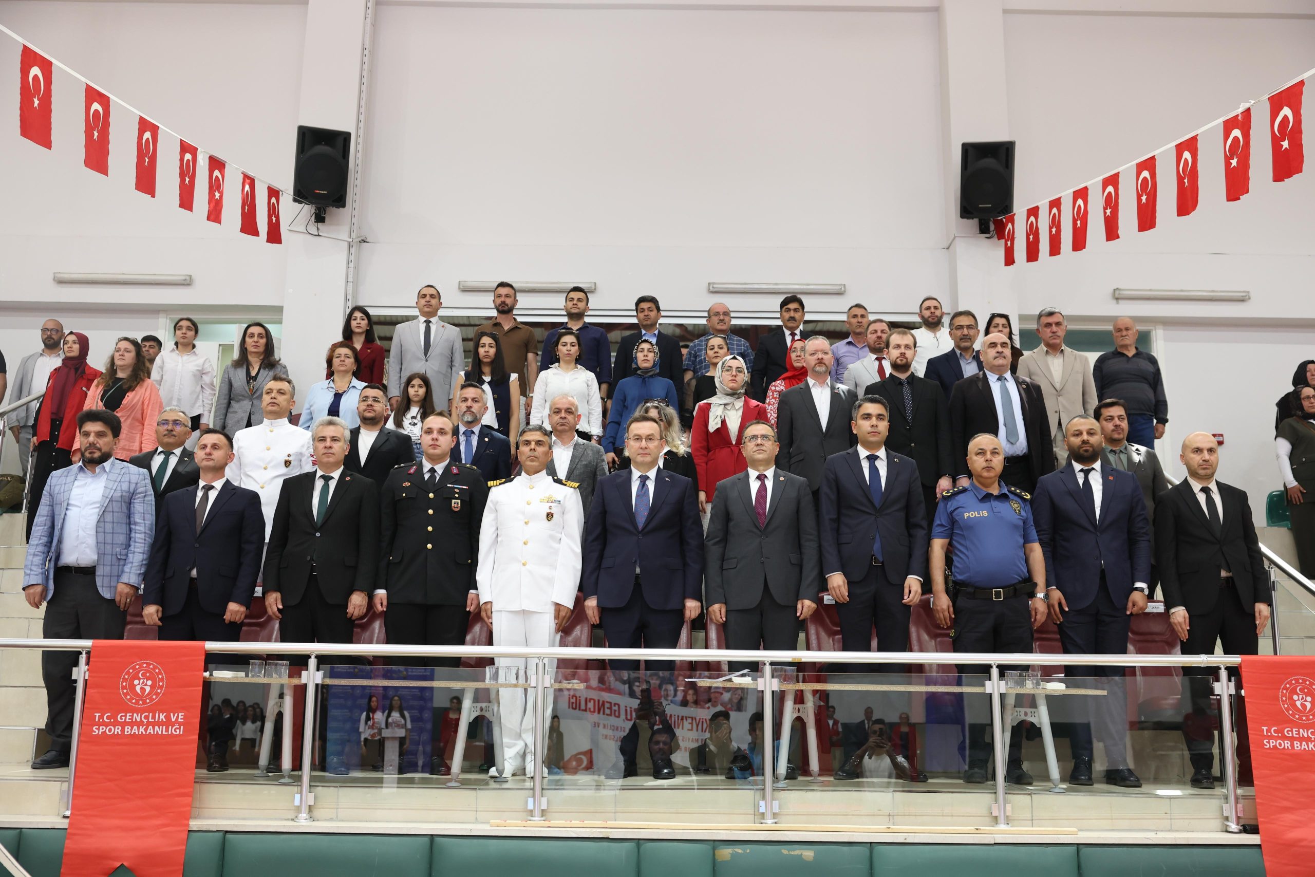 19 Mayıs Derince’de Spor ve Sanatla Kutlandı