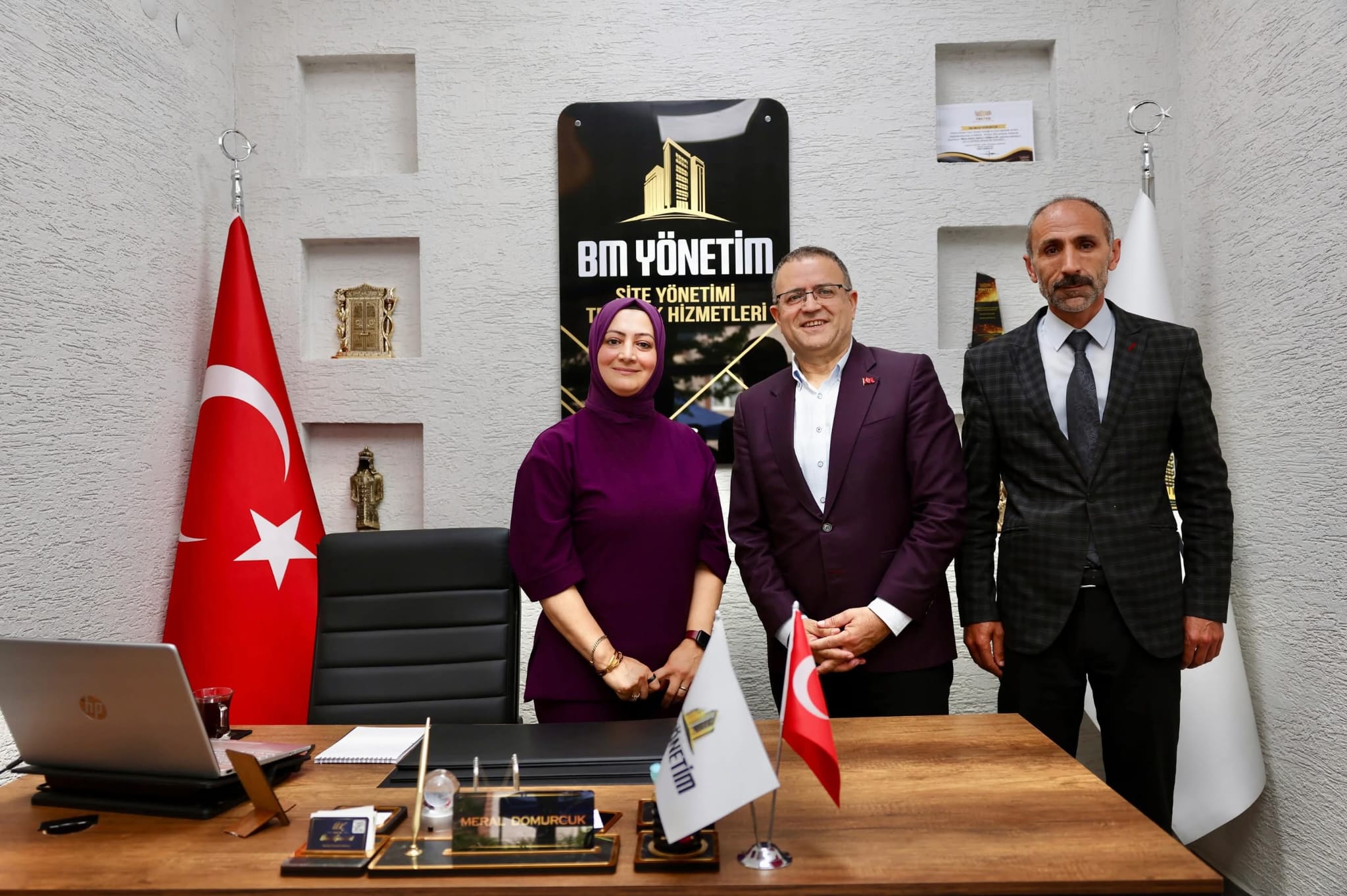Başkan Gökçe Esnaf ve Vatandaşlarla Bayramlaştı
