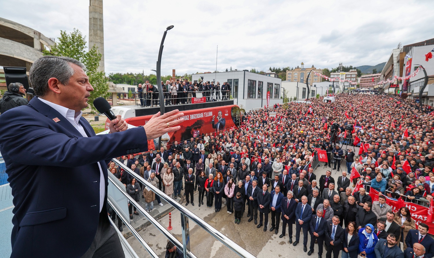 CHP GENEL BAŞKANI ÖZGÜR ÖZEL KARABÜK’TEN SESLENDİ