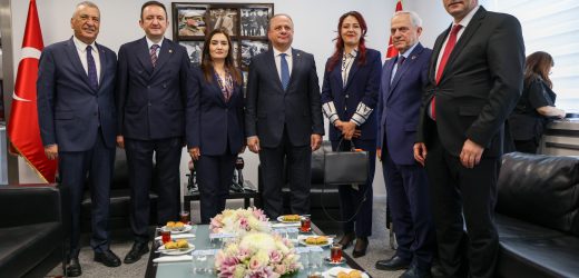CUMHURİYET HALK PARTİSİNDE BAYRAMLAŞMA – 2