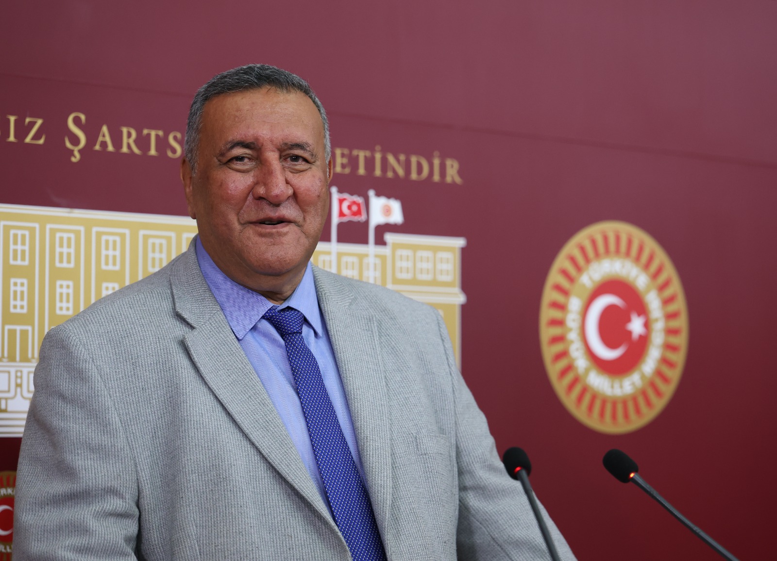 GÜRER: “TARIMDA ÇOK BOYUTLU KRİZ DERİNLEŞİYOR”