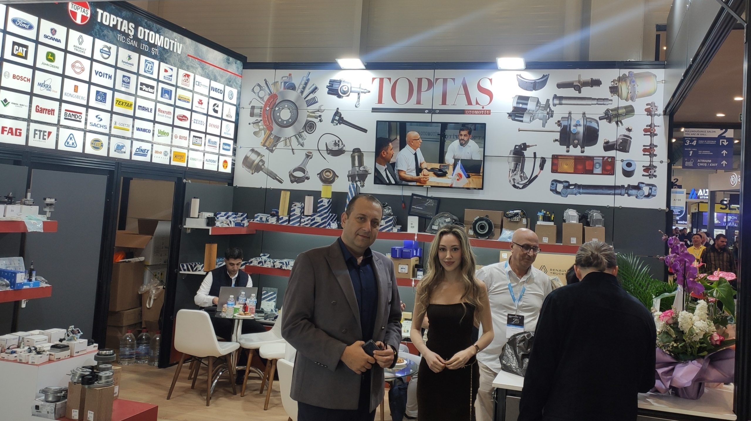 TOPTAŞ OTOMOTİV’E ULUSLARARASI FUARDA YOĞUN İLGİ