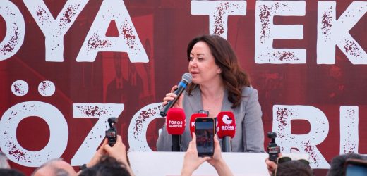 CHP Hukuk ve Seçim İşlerinden Sorumlu Genel Başkan Yardımcısı Gül Çiftçi Adana’da İki Günlük Yoğun Program Gerçekleştirdi