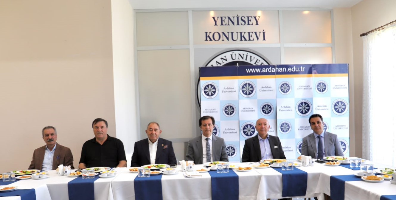 ARÜ Kalkındırma Vakfının 13. Olağan Toplantısı Gerçekleştirildi