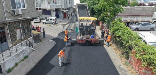 KÜÇÜKÇEKMECE’DE YOL KONFORU ARTIYOR