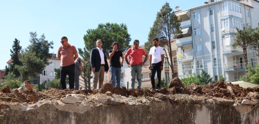 Derince’nin Her Noktasında Yoğun Mesai