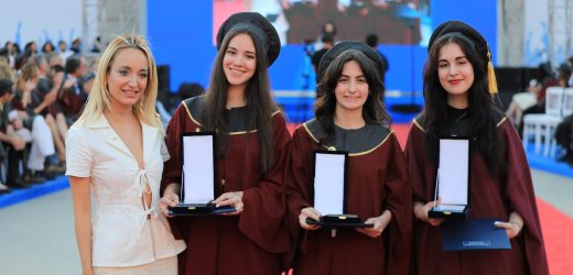 Sabancı Üniversitesi’nin 24. dönem lisans ve 27. dönem lisansüstü mezuniyet töreni gerçekleşti