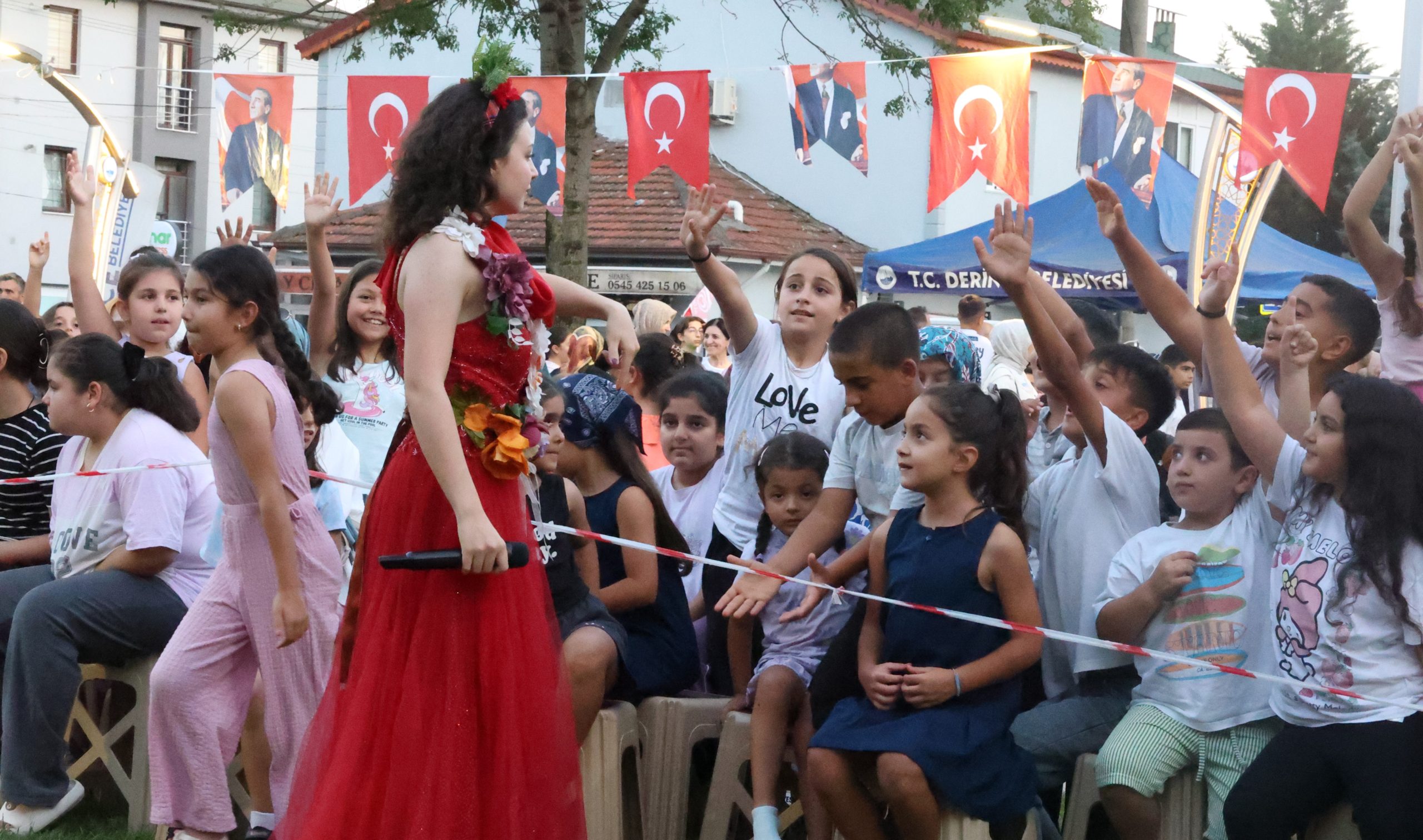Derince’de Yaz Akşamları Etkinliklerle Renkleniyor