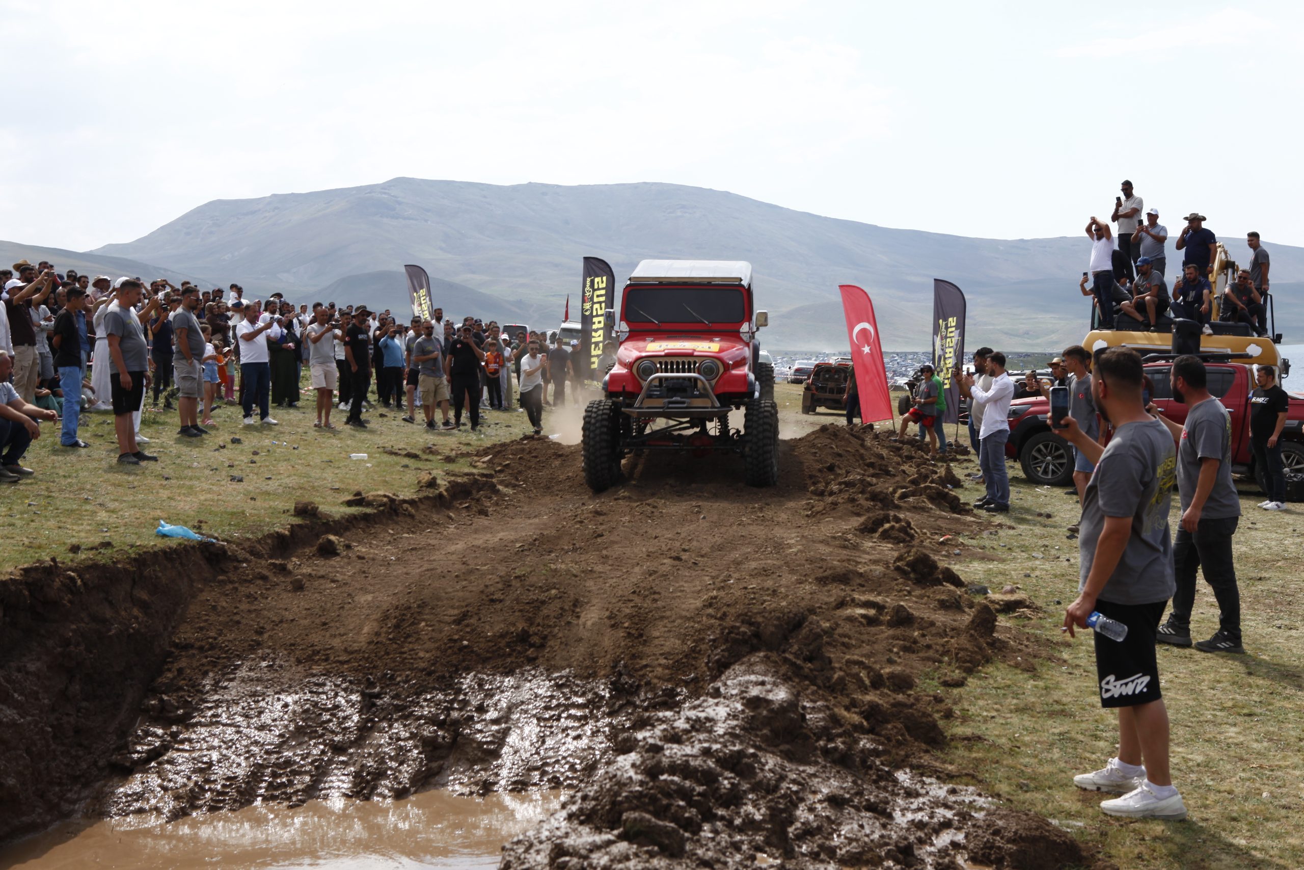 Ağrı’nın Macera Rotası Balık Gölü’nde Off-Road Heyecanı