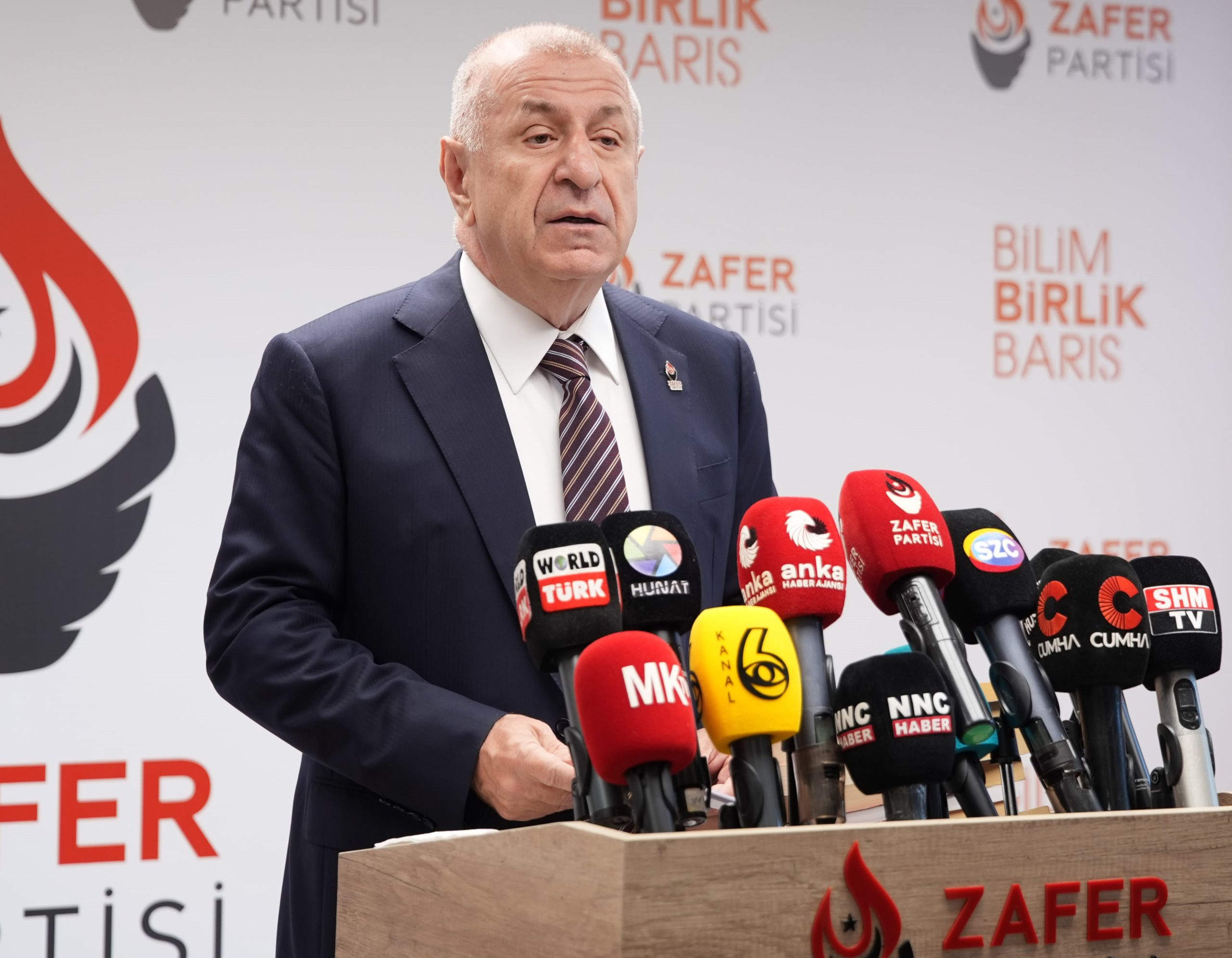 “BU YASAYA ‘EVET’ DEMEK, ‘BEN BU İKTİDARIN GİZLİ ORTAĞIYIM’ DEMEKTİR”