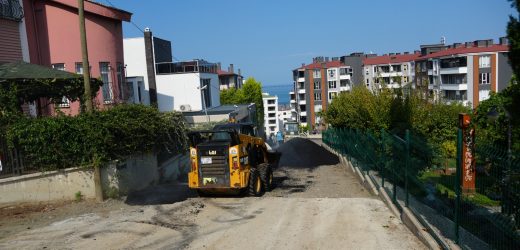 Atakum’da asfalt hamlesi