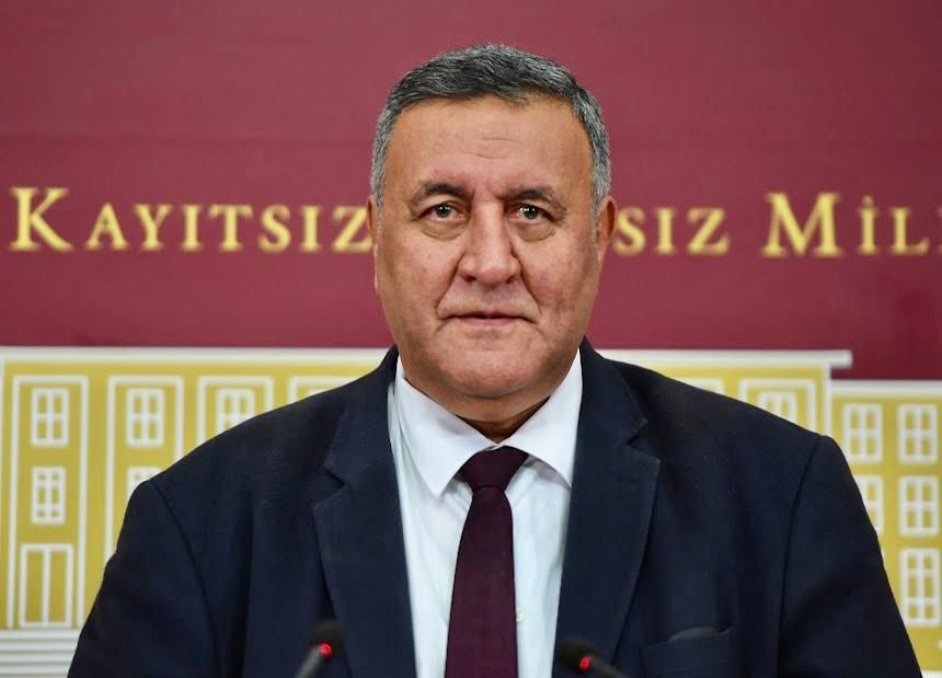 GÜRER: “YURT DIŞINDAN İADE ÜRÜN HANGİ LABORATUVARDAN GİDERKEN TEMİZ RAPORU ALIYOR?”