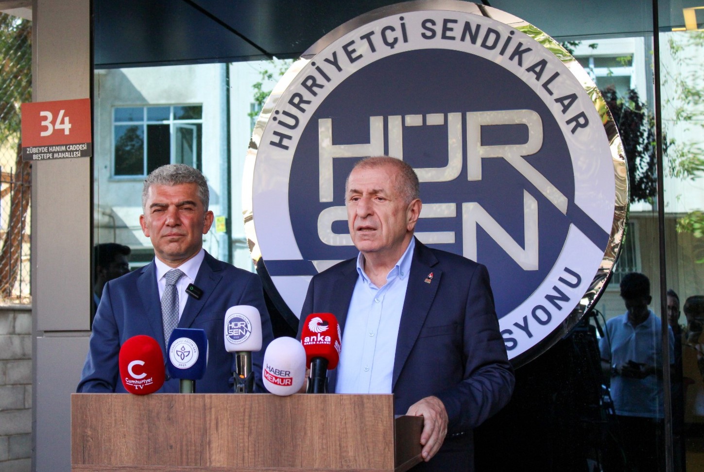 “MİLLİ EĞİTİM BAKANI NE MİLLİ BİR ÇİZGİYİ NE DE EĞİTİM ÇİZGİSİNİ TEMSİL EDİYOR”