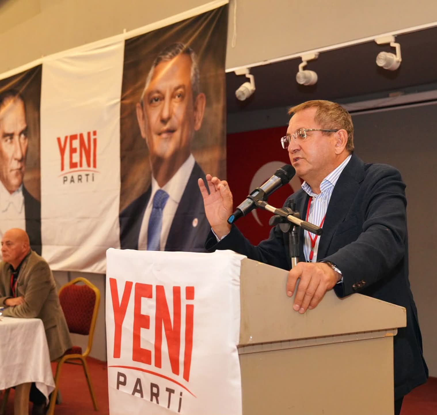 Yeni Parti Ayvalık İlçe Kongresi Tamamlandı