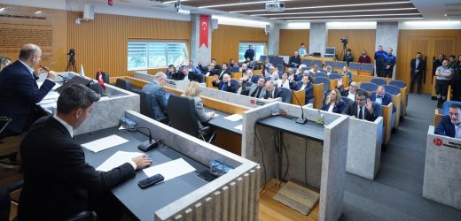 2027 MALİ YILI BÜTÇESİ OY ÇOKLUĞUYLA KABUL EDİLDİ