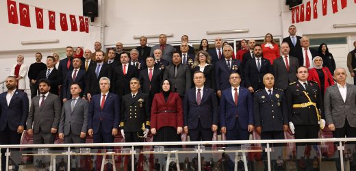 Cumhuriyet’in 103. Yılı Derince’de Coşkuyla Kutlanıyor