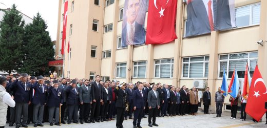 Derince’de Cumhuriyet Bayramı Törenleri Başladı