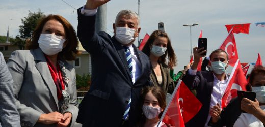 SARIYER’DE COŞKULU 23 NİSAN KUTLAMASI