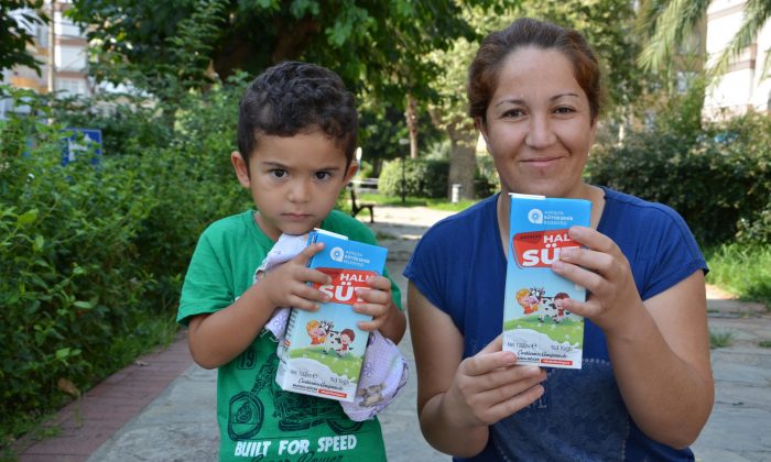HALK SÜT’LER İLÇELERDE DE DAĞITILIYOR
