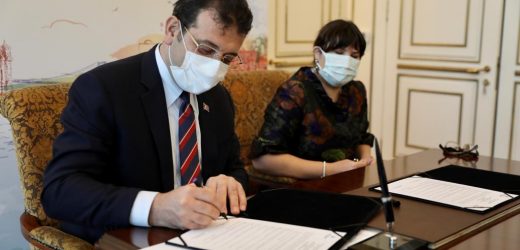 İBB, YENİ DÖNEMİN İLK “KARDEŞLİK PROTOKOLÜ”NÜ LEFKOŞA İLE İMZALADI