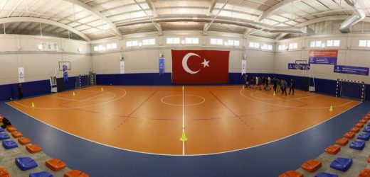 İBB’DEN 34 OKULA SPOR SALONU