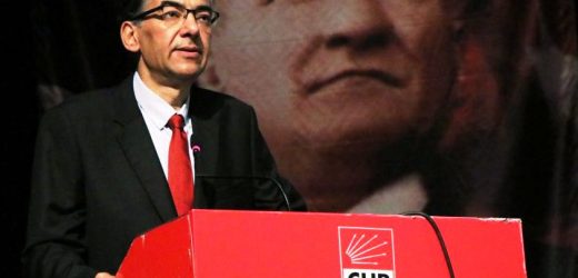 CHP Çukurova İlçe Başkanı Atay, Anneler Günü’nü Kutladı